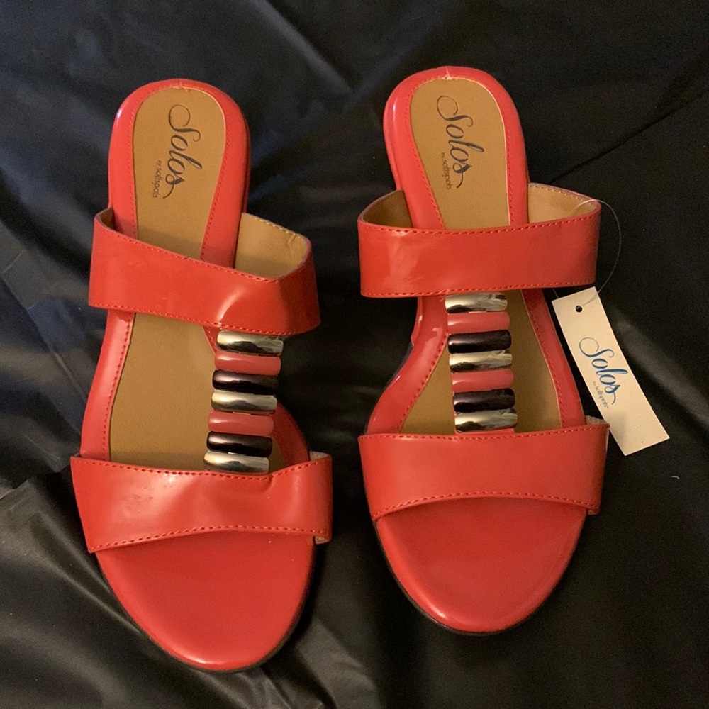Coral wedges (2)